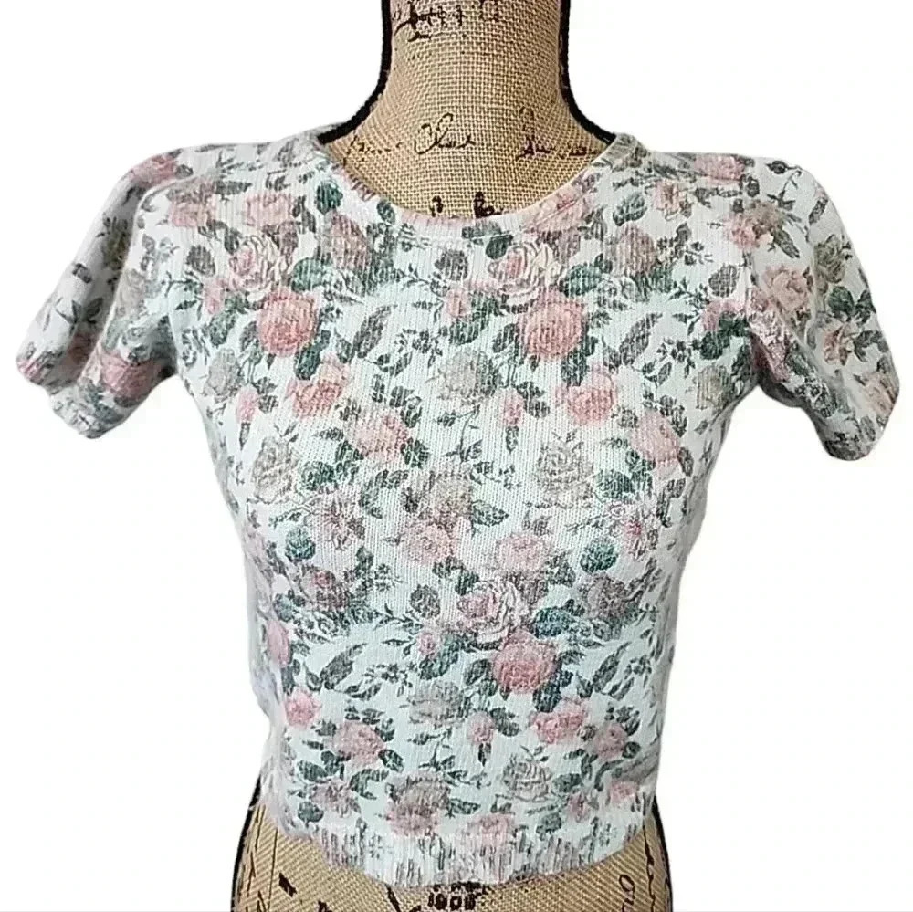 Spice of Life Cottage Co Vintage Cropped rabbit hair blend sweater. Large